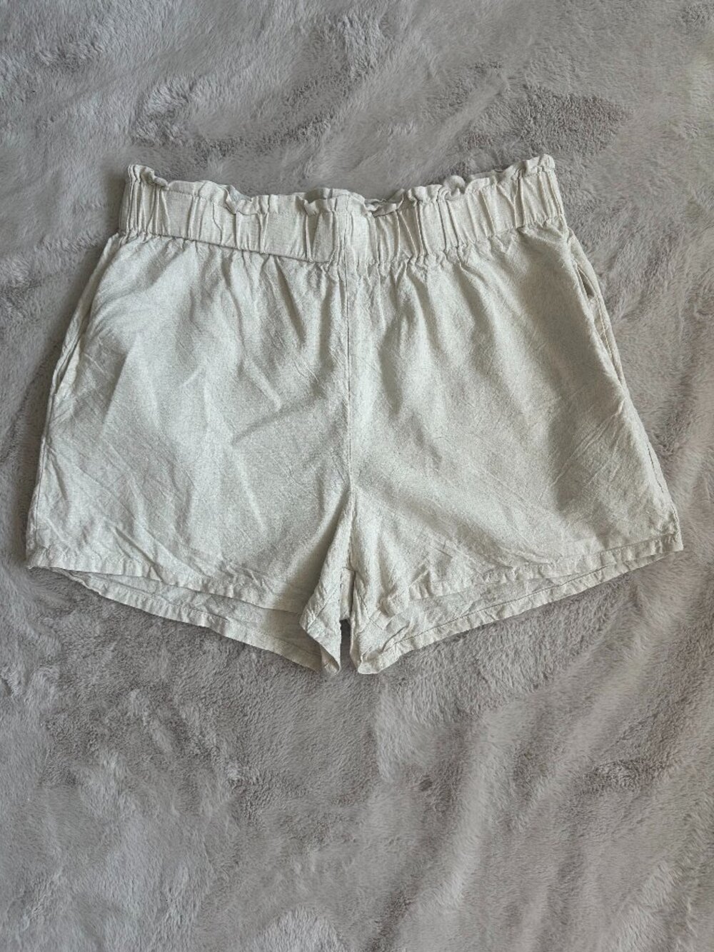 Nimin High-Waisted Paperbag Shorts